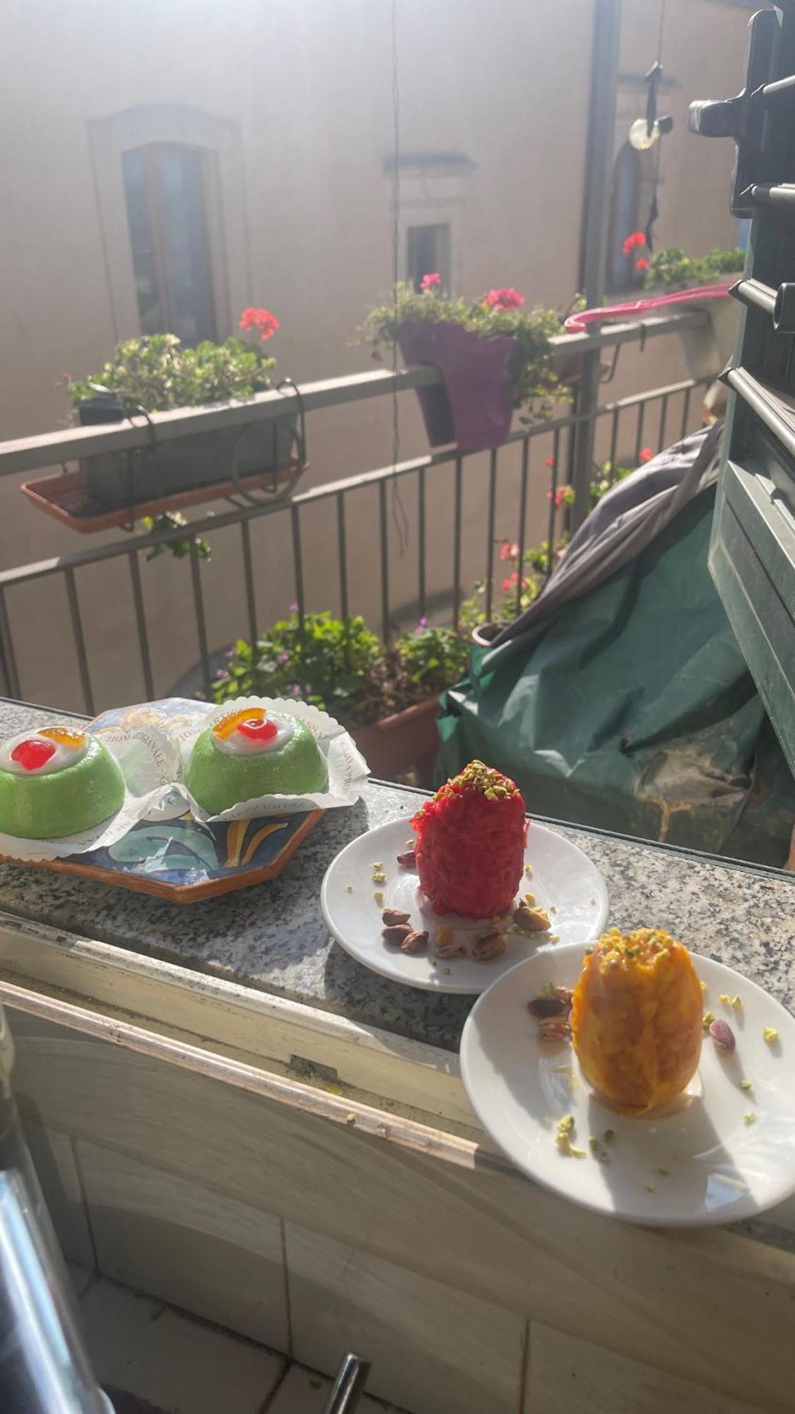 Casa Tipica Siciliana Patronale Home Bedandbreakfast Tremetrisoprailcielo Camere Con Vista, Colazione Interna In Terrazzo Panoramico กัลตาจีโรเน ภายนอก รูปภาพ