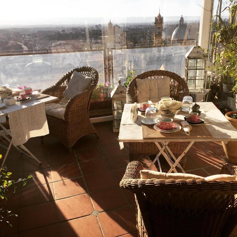 Casa Tipica Siciliana Patronale Home Bedandbreakfast Tremetrisoprailcielo Camere Con Vista, Colazione Interna In Terrazzo Panoramico กัลตาจีโรเน ภายนอก รูปภาพ